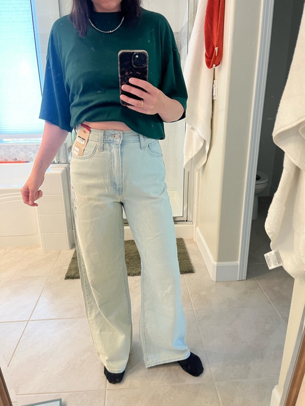 Levi’s Cinch Baggy Jeans — NWT ✨